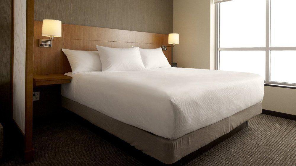 Comfort Suites Milwaukee West מראה חיצוני תמונה