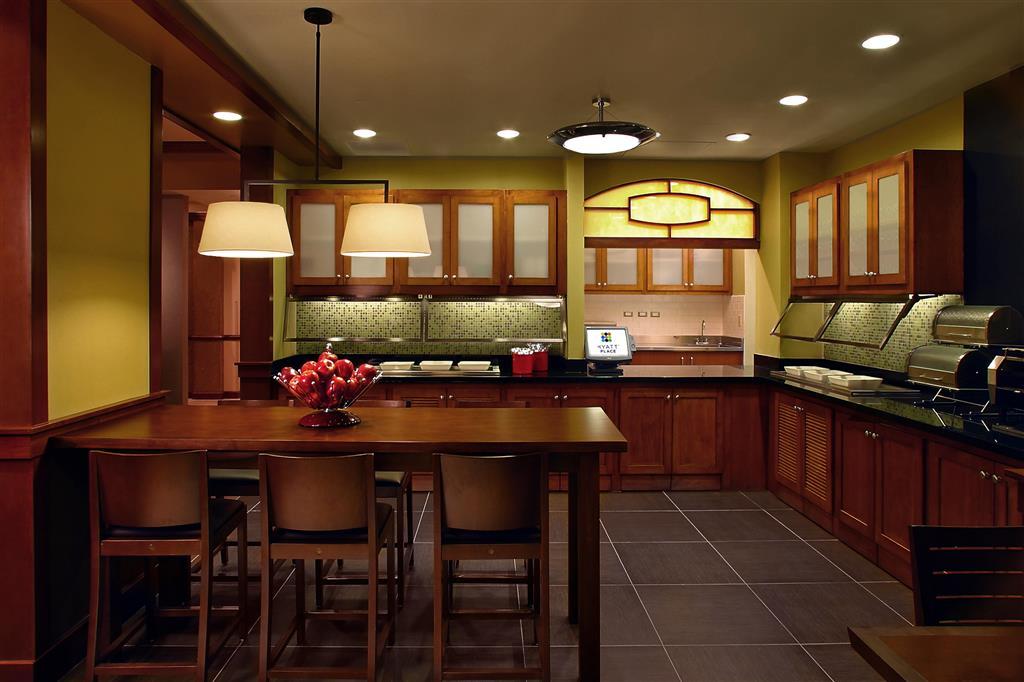 Comfort Suites Milwaukee West מסעדה תמונה