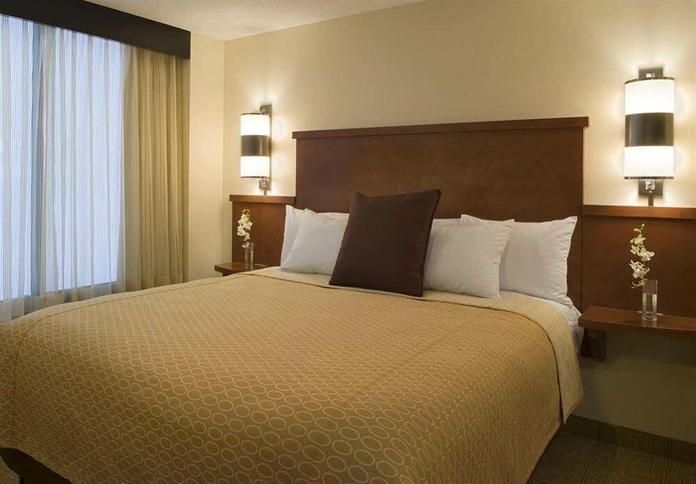 Comfort Suites Milwaukee West מראה חיצוני תמונה